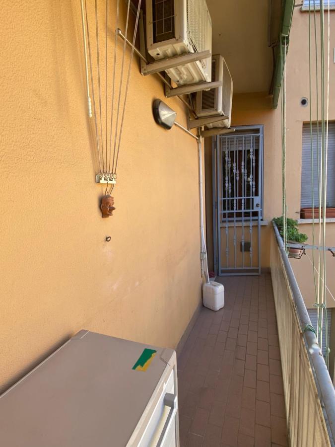 M.G. Home 2 A Un Passo Da Tutto Bolonia Exterior foto